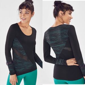 Fabletics Women XXS XS 0-4 Demi Lovato Faye Top Black Long Sleeve Workout NEW